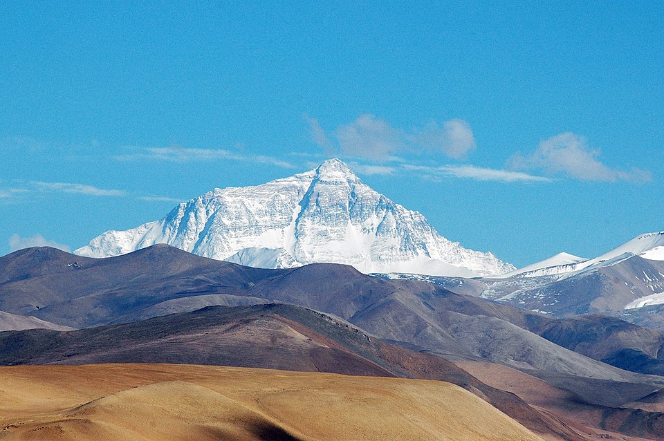View of Mount Everest rising above the Tibetan plateau